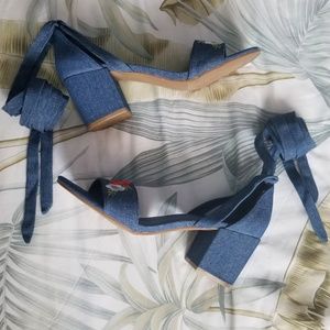 Kenneth Cole Reaction Demin Lace-up Heels